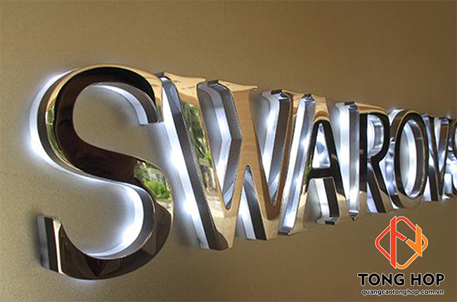 chu inox hat chan swarovski