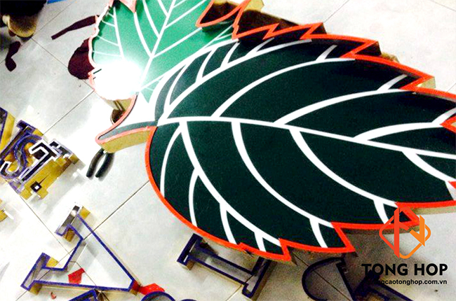 gia cong chu inox vang long mica tai da nang