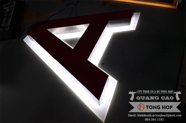 gia công chữ inox xước hắt led chân tại cà mau
