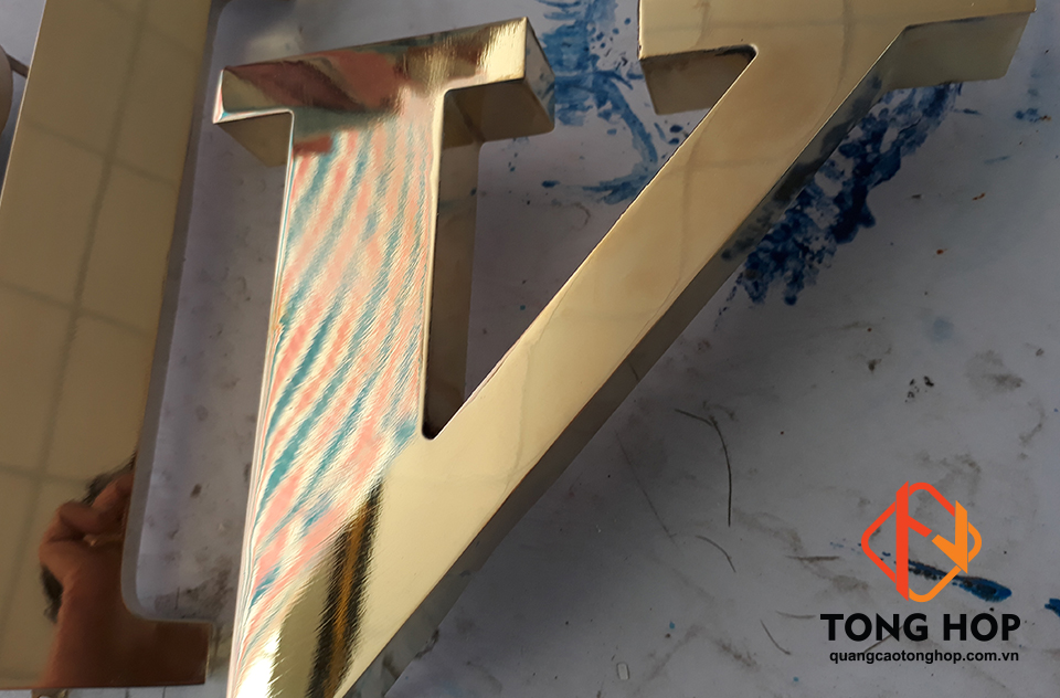 gia công chữ đồng giá rẻ