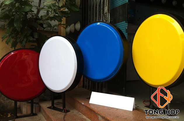 hop den hut noi mica mau dep