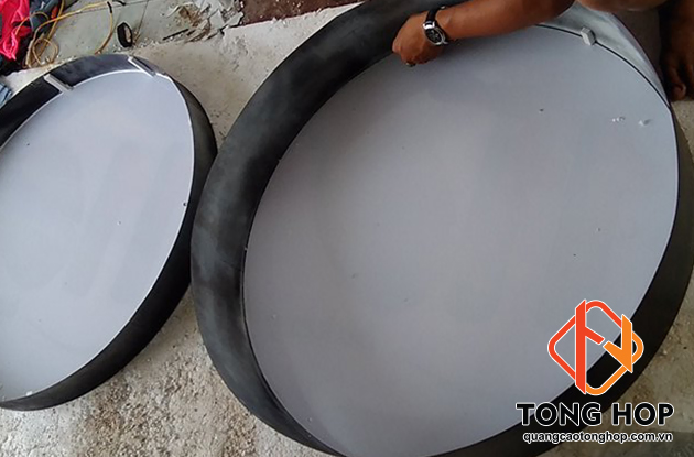 lam hop den mica hut noi gia re tai tphcm