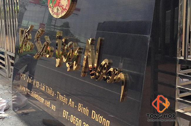 Mẫu bảng hiệu đá hoa cương Granite đẹp