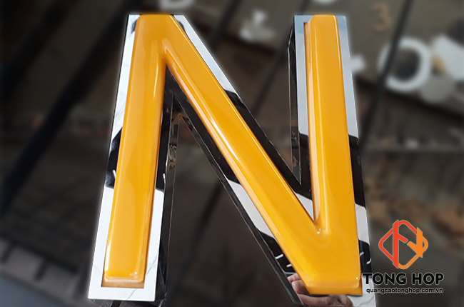 mau chu inox long mica dep