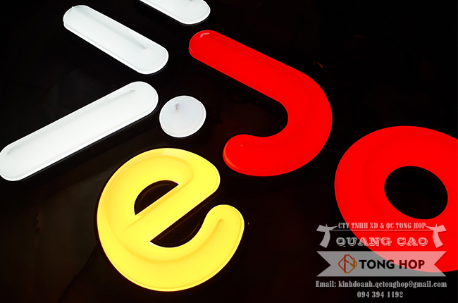 Mẫu chữ nổi bằng mica hút nổi đẹp cho bảng hiệu quảng cáo
