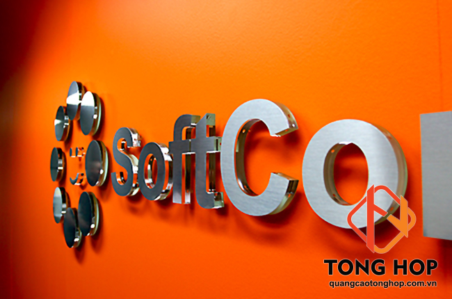 mẫu chữ inox trắng xước dán lên mica trong đẹp