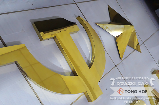 Gia công làm ngôi sao búa liềm bằng inox vàng giá rẻ