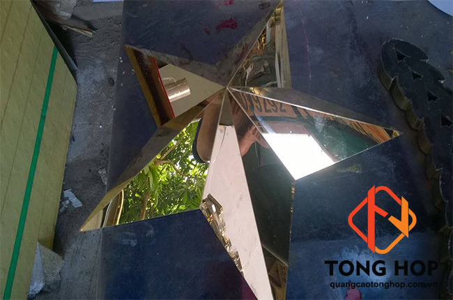 gia cong ngoi sao inox vang