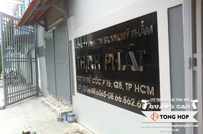 thi công bảng hiệu chữ inox