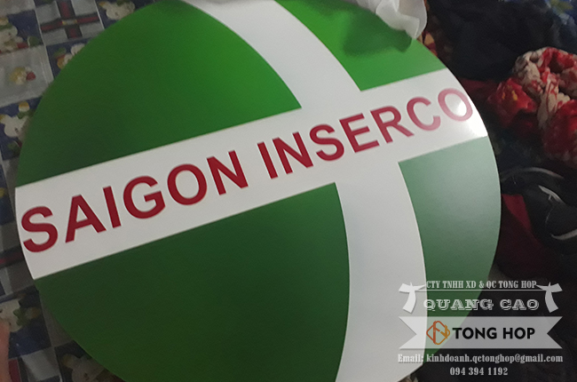 thi công bảng hiệu chữ inox sơn tại quận 2