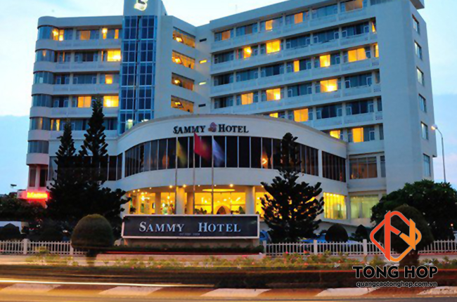 nhận thi công bảng hiệu hotel giá rẻ