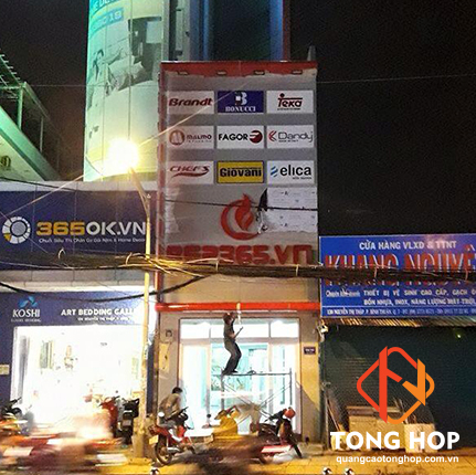 thi cong bang hieu quang cao