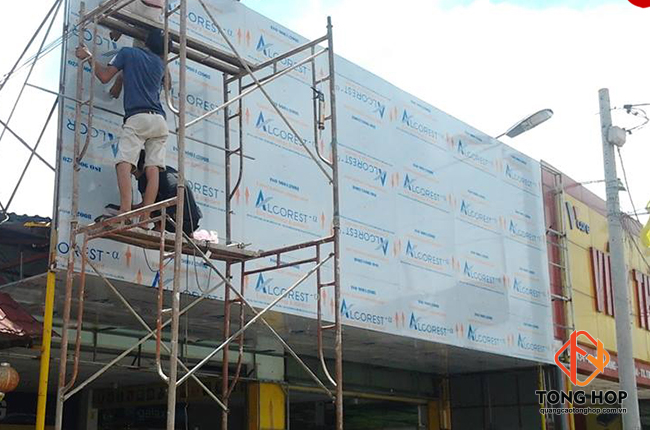 thi công bảng hiệu ốp alu